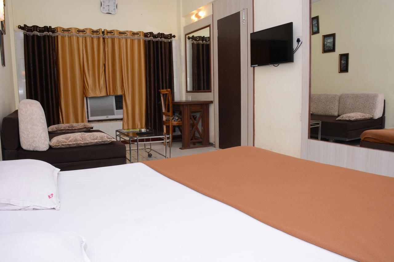 Hotel Kumar Plaza Matheran Dış mekan fotoğraf