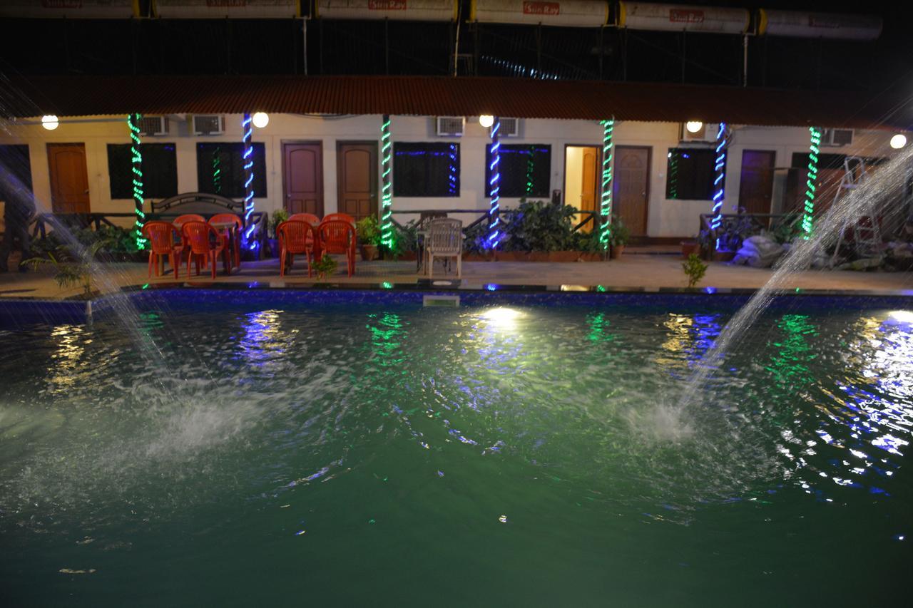 Hotel Kumar Plaza Matheran Dış mekan fotoğraf